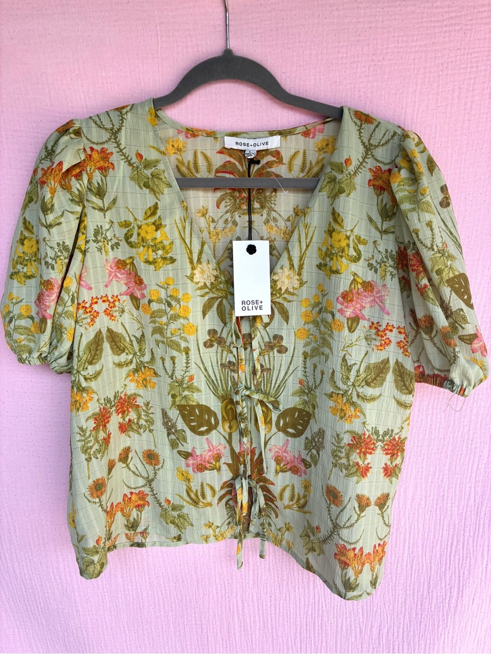 Rose & Olive Sage Green Floral Tie-Front Puff Sleeve Blouse